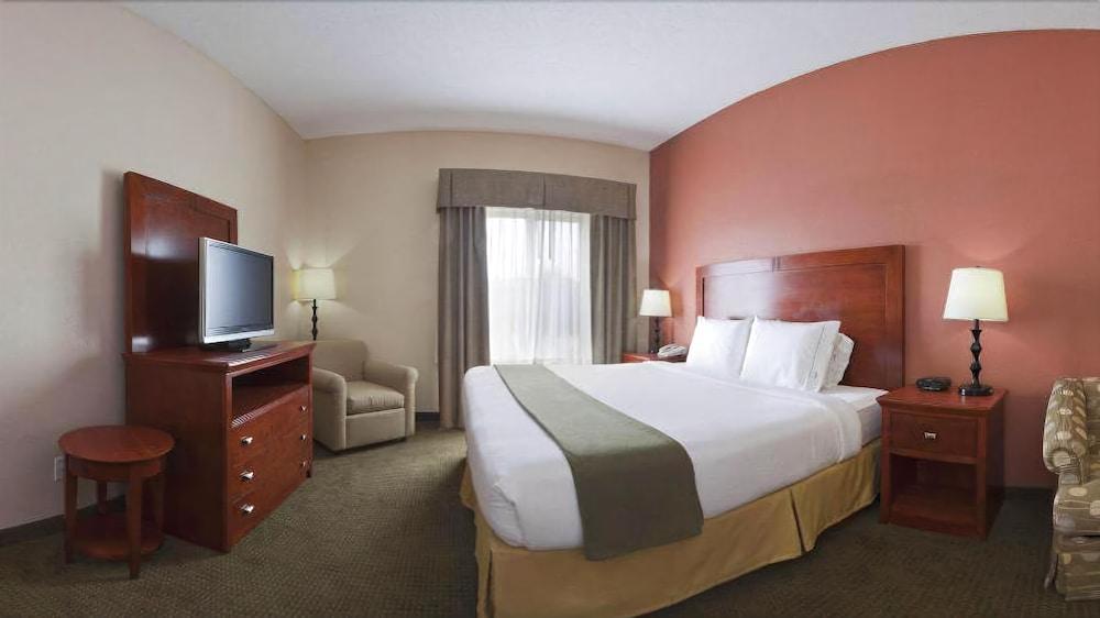 Holiday Inn Express Hotel & Suites Bedford By Ihg Kültér fotó