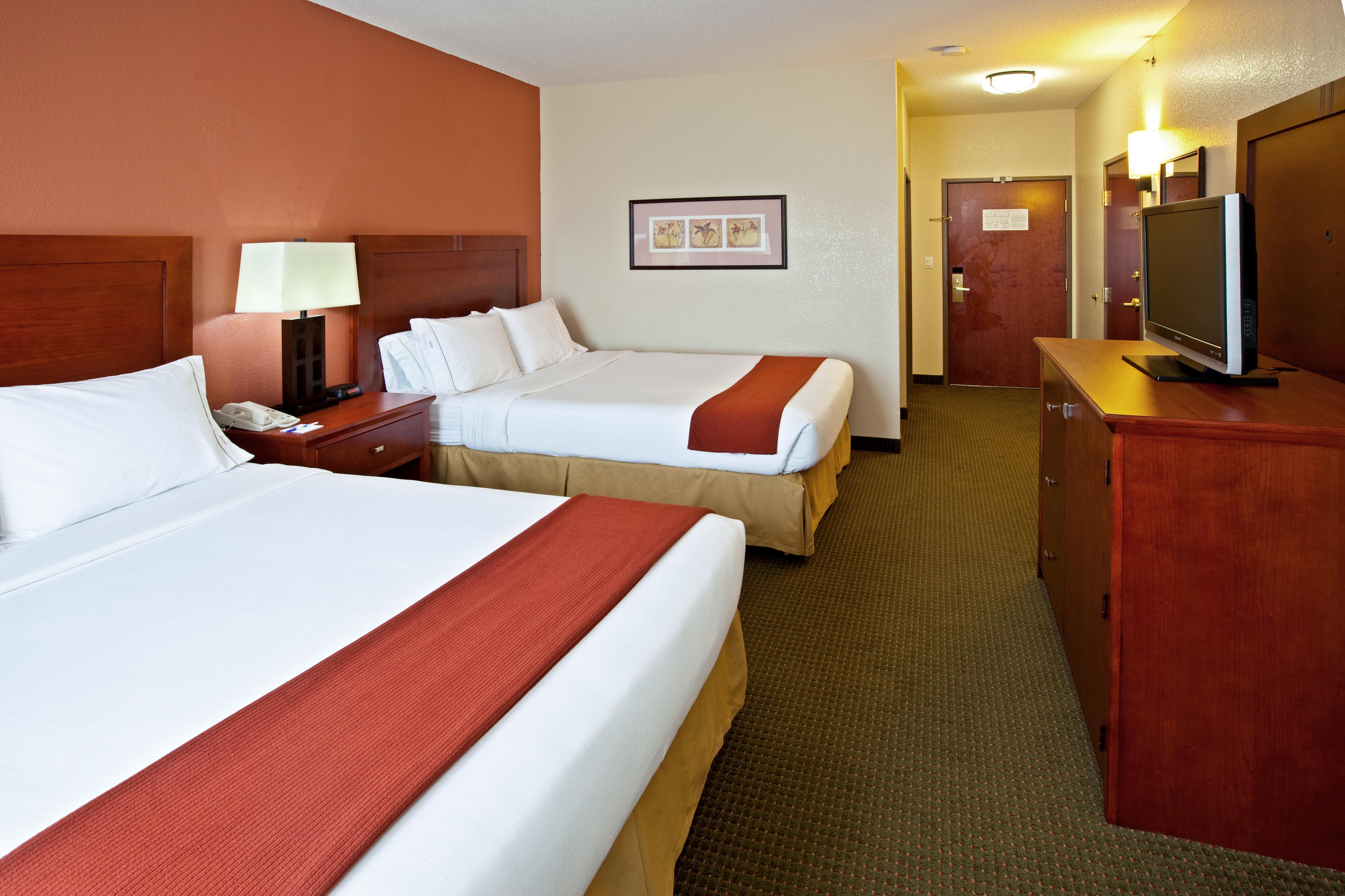 Holiday Inn Express Hotel & Suites Bedford By Ihg Kültér fotó